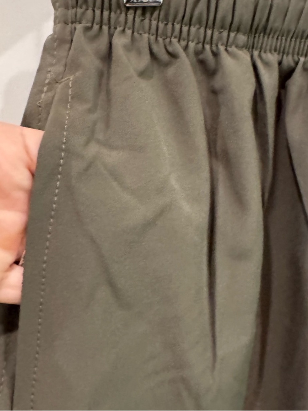 ❤️ 2/$37 COVE Olive Active hybrid athlete/swim  shorts 5” inseam $48 - Picture 6 of 10
